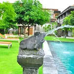 Si Doi Hotel Legian