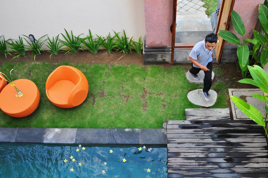 Si Doi Legian Taman liburan 3*